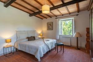 Historic Villa With Pool In Gambassi Terme