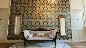 19Th Century Manor House In Charente Maritime