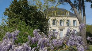 Maisons de vacances Manoir Du Xixe Siecle En Charente Maritime : photos des chambres