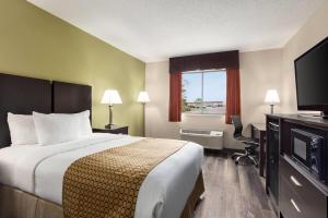 Baymont by Wyndham Monroe