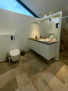 Modern Holiday Home By Rude Beach