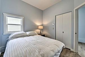 Tranquil Mountain Guesthouse with Hot Tub and Creek Views Near Trails in Lander, Wyoming