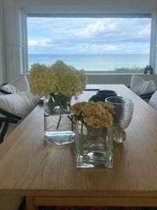 Seaside Hotel-Inspired Home With Sea View