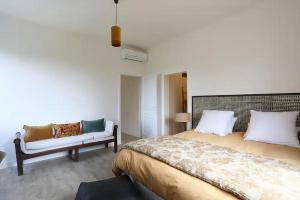 Maisons de vacances Elegant Villa With Pool Near Montpellier Centre : photos des chambres