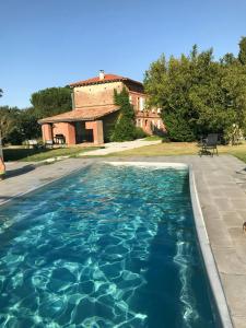 Maisons de vacances Panoramic Views Of The Pyrenees In Lauragais : photos des chambres