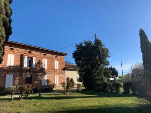 Maisons de vacances Panoramic Views Of The Pyrenees In Lauragais : photos des chambres