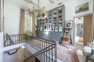 18Th Century Bastide With Heated Pool In Provence