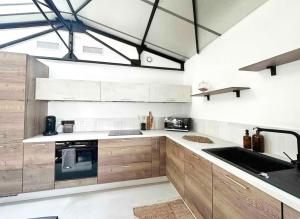 Maisons de vacances Peaceful Villa Between Sea And Pyrenees : photos des chambres