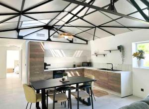 Maisons de vacances Peaceful Villa Between Sea And Pyrenees : photos des chambres