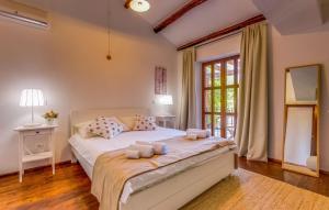 Villa Olea - Visnjan by Villas Guide