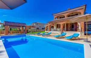 Villa Olea - Visnjan by Villas Guide