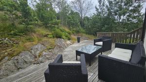 Large house with sauna, playground and close to the beach in Svanesund