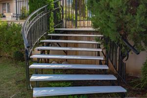 Rainbow 3 - Menada Apartments