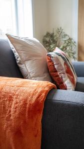 3 BDR Flat By Caledonia Luxe Stays Short Lets & Serviced Accommodation Glasgow