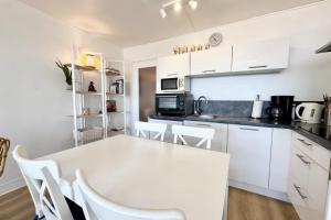 Appartements Vue mer 180 - Charmant T3 - Coup de coeur garanti : photos des chambres
