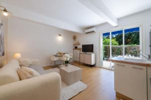 Ground-Floor Apartment with Private Garden Cannes