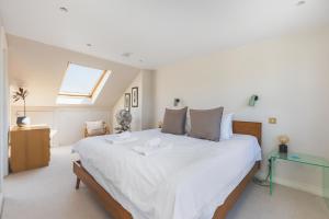 Modern Comforts in a Designer Home