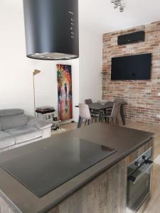 30 meters from the Lambrate M2 Città Studi metro station