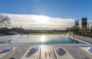 Villa Sara for 10 people near Novigrad with sea view and salt- water pool