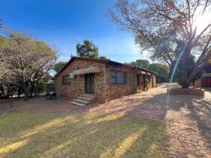 Protea Ridge Guest Cottages and Conference Centre