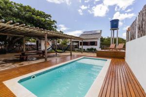 Área tranquila, 600m da praia, até 12 pessoas