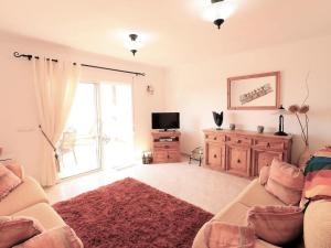 Apartamento con Piscina Comun. y Aire Acond. en San Juan de los Terreros - ES-376-34