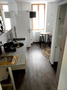 Appartements T2 au coeur de la vieille ville historique : photos des chambres