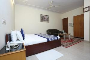 Super Hotel O Kalkaji Residency Bnb Near Lotus Temple