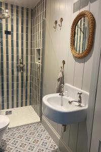 Stamping Cottage near Isles of Scilly Park and Ride