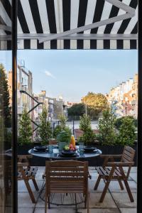 FLH Alameda Studio ll