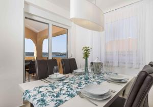 Apartment in Klimno - Insel Krk 49859 - 4hvězdičkové hotely ve městě Klimno