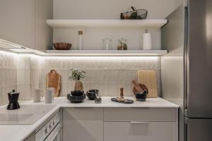 Zafiro - 3 bedrooms and balcony in Sants