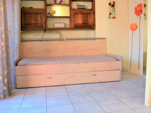 Appartements Studio au Lavandou avec Terrasse Sud, Climatisation et Garage - FR-1-251-223 : photos des chambres