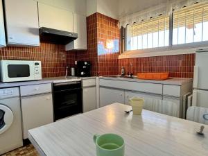 Appartements Studio renove, loggia ensoleillee, 200m de la plage, animaux permis - Argeles-sur-Mer - FR-1-225-116 : photos des chambres