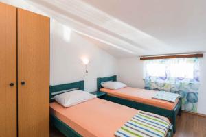 Apartments in Crikvenica 39180