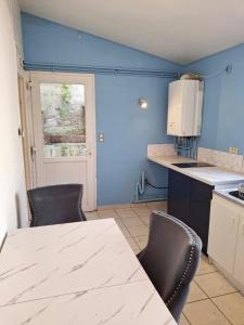 Appartements Maisonnette en duplex avec Jardin-Babyfoot et Billard : photos des chambres