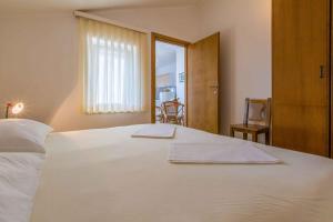 Two-Bedroom Apartment in Crikvenica XXXIV