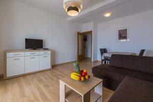 Two-Bedroom Apartment in Crikvenica XXXVI