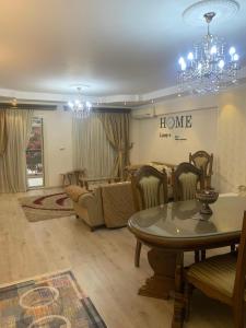 Luxury 3-Bedrooms Rehab City