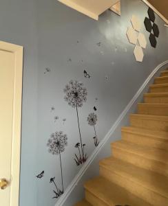 Enchanting 3BR Near Downtown Hartford Cozy & Modern with Parking