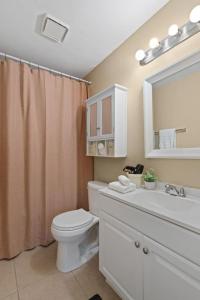 Cozy Luxury Retreat - Modern