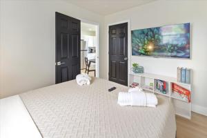 Modern Carriage House Indy