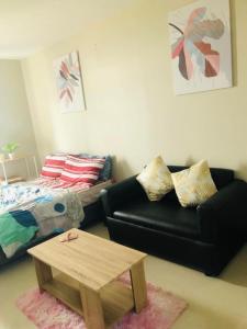 Studio with Balcony at Saekyung 956