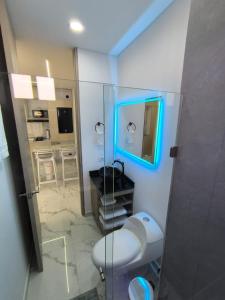 Apartaestudio amoblado, Edificio asturiano 301