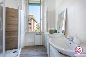 Domus Latina heart San Giovanni