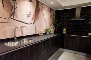 Cool Centro Flat Modern for 3