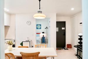 100 house Seoul, Korean Traditional Furniture & nice location