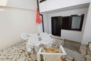 Studio Apartment Pula near Sea 2