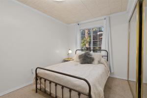 Air Hockey, Darts, Smart TV