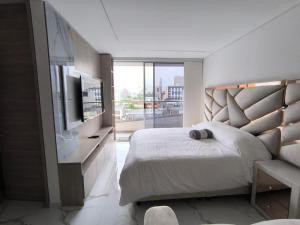 Apartaestudio amoblado, Edificio asturiano 401